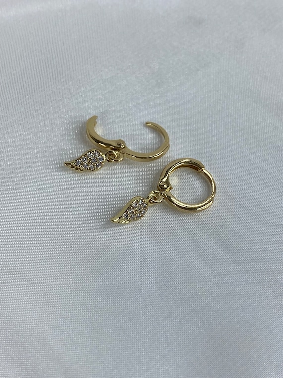 Small hoop earrings for deals toddlers