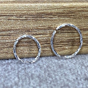 Very thin 925 Sterling Silver Shimmer Twisted Nose Ring Nose Hoop /Cartilage Hoop / Forward Helix Earring