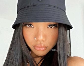 Ring Hoop Nose Studs On Girls 2x Sparkly Fake Clip On Nose Ring