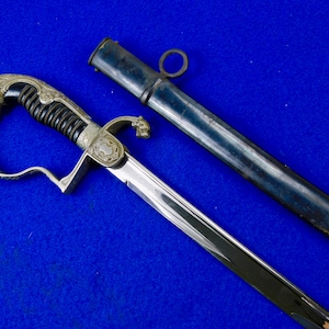 German Germany Saxon WW1 Lion Head Officer&#39;s Sword w/ Scabbard