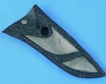 Funda de vaina hecha a mano a medida para cuchillo de caza