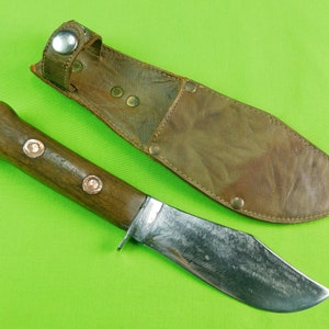 Vintage Custom Made Handmade Skinner Hunting Knife Leather Sheath Memorabilia Collectables