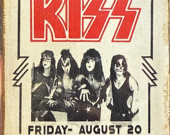 kiss concert 20 august small metal sign