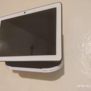 google nest hub max wall mount