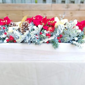Christmas table decorations, Wood Table Decorations Christmas table centrepiece, Christmas decor accents, Rustic table decor, Holiday gifts