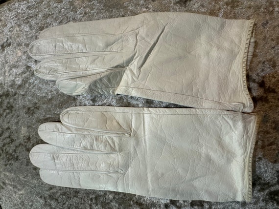 White leather gloves 1950s never worn - image 6