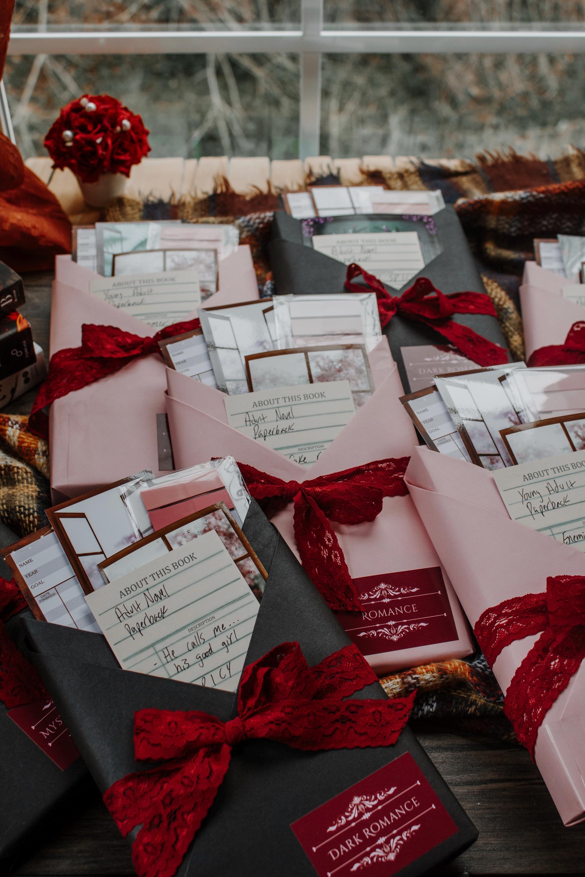 DARK ROMANCE Blind Date With A Book Box | Spicy Gift for Readers - Etsy