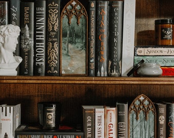 Estantería decorativa con ventana en forma de bosque de los Apalaches / rincón de lectura