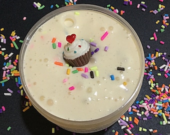 Funfetti Cupcake Slime – Thick, Glossy, and Stretchy (250 mL)