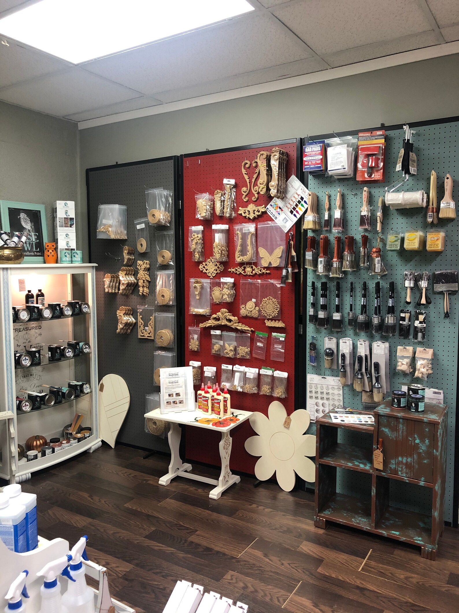 Dixie Belle Chalk Mineral Paint All Sizes Elite Retailer Etsy