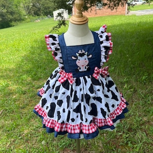 Cow toddler dress,farm dress,Girls Cow Dress,Baby Cow Dress,Toddler Cow Costume Outfit,Cow Dress,Cow Costume,Farm Dress,Farm Outfit,cow dres