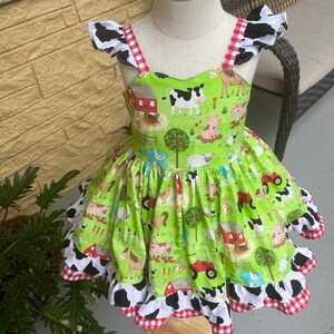 Farm toddler dress,farm dress,Girls Cow Dress,Baby Cow Dress,Toddler Cow Costume Outfit,Cow Dress,Cow Costume,Farm Dress,Farm Outfit