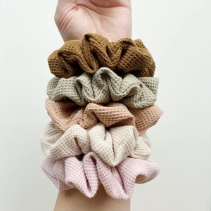 WAFFLE Scrunchie