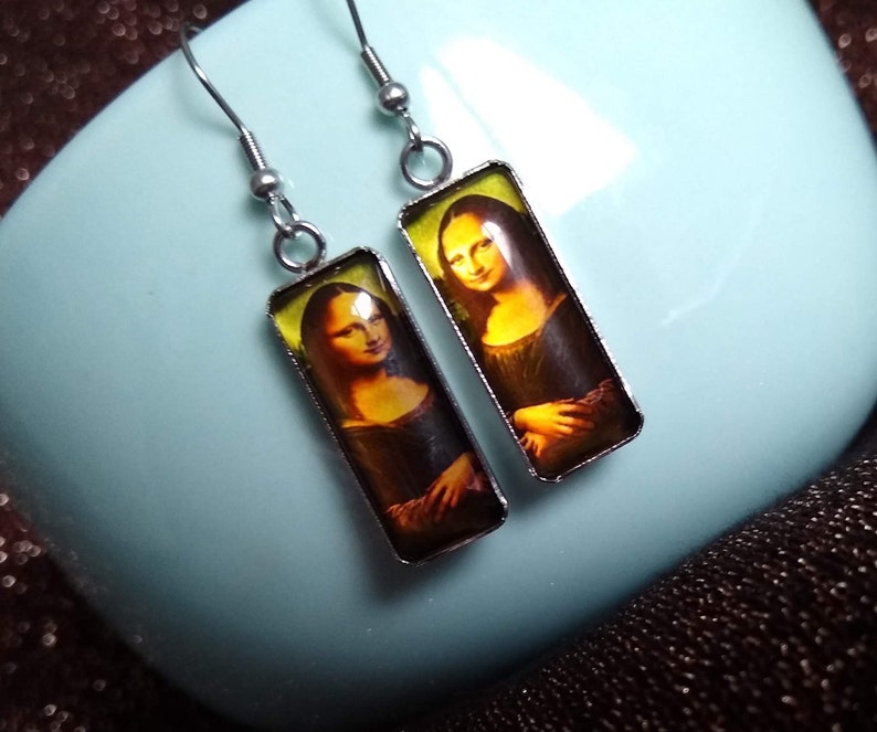 Leonardo Da Vinci/'s Painting of Mona Lisa Renaissance Inspired Glass Statement Portrait Earrings Unique Artistic Gift Jewelry