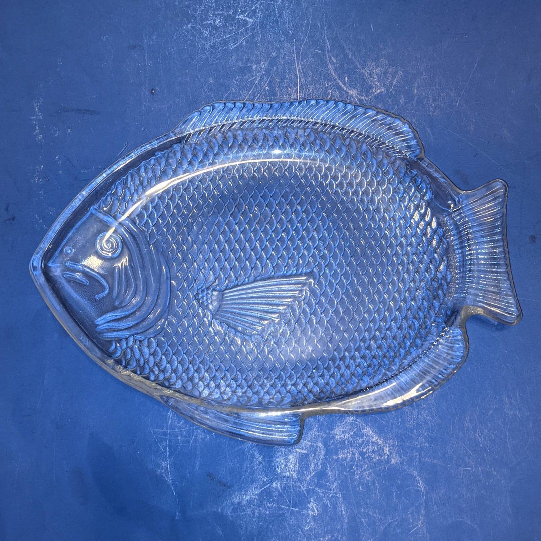 Fish Dish Mckee Glasbake Vintage Clear Glass Embossed Fish Etsy