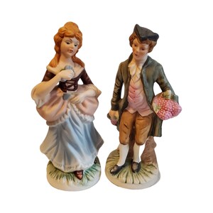 Vintage Man & Woman Hand Painted Porcelain Statue Figural Art Collectible Pieces