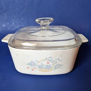 Corning Ware 1.5 Liter and 2 Liter set of Country Cornflower pattern Bakeware/Ovenware