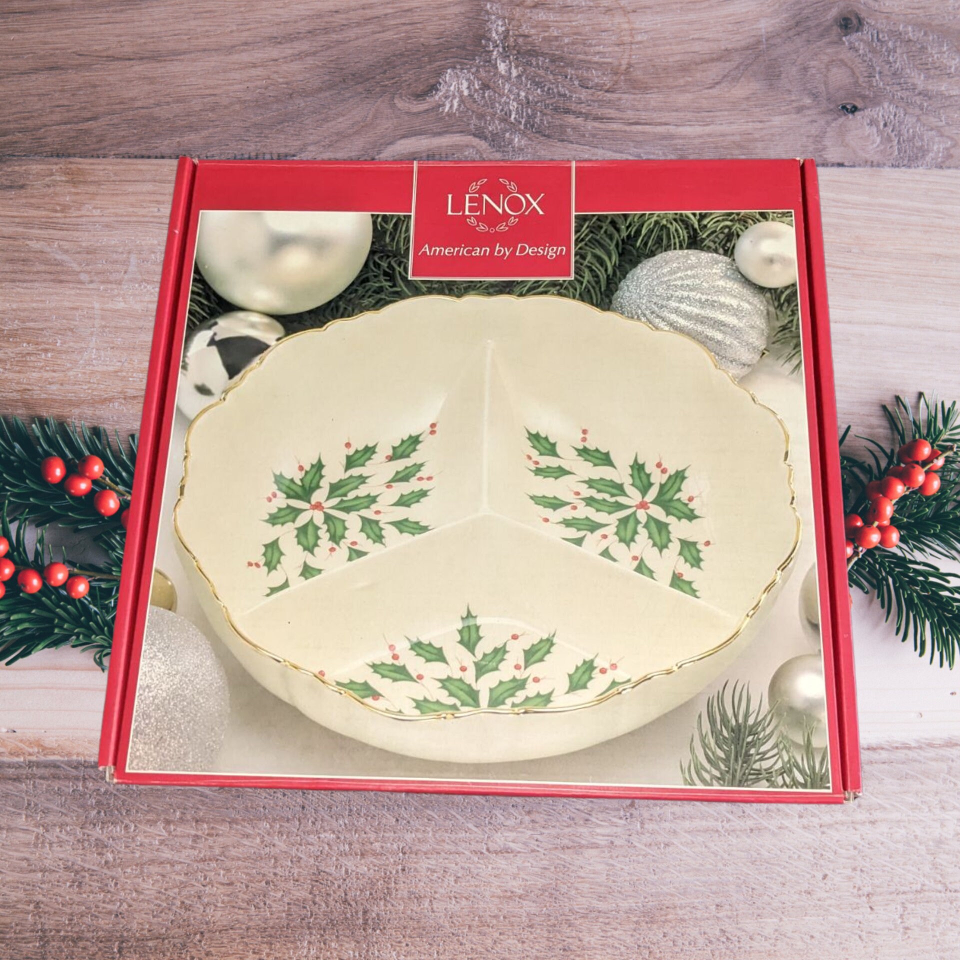 Lenox, American by Design, Holiday Archive 9 Inch Divided Server