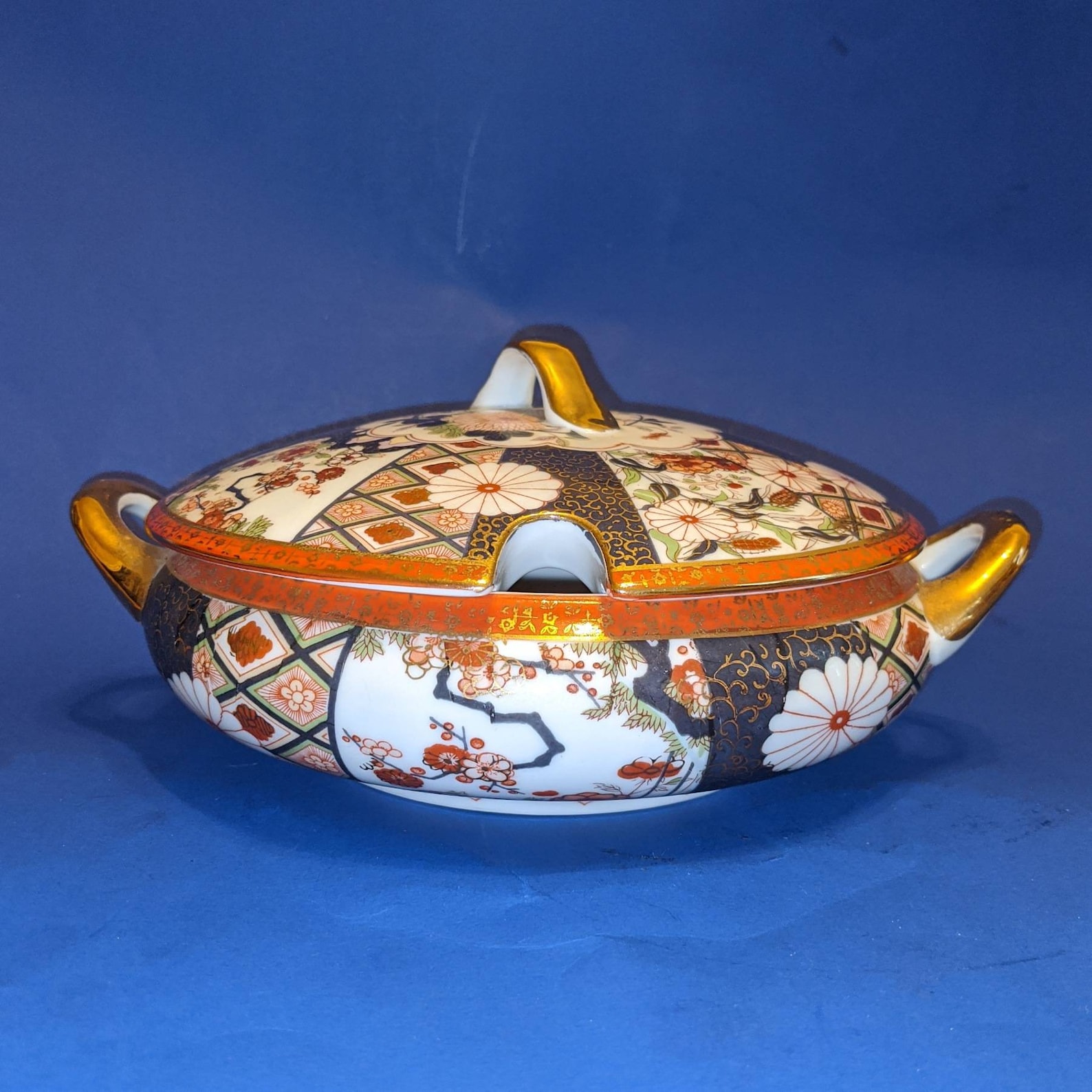 Toyo Japan covered bowl with lid Etsy