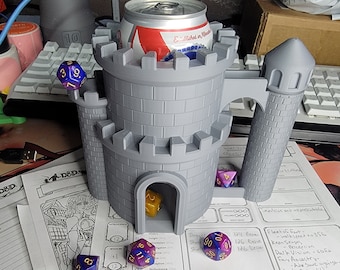 Torre de dados impressa em 3D em formato de castelo, porta-latas, acessório para jogos de mesa.