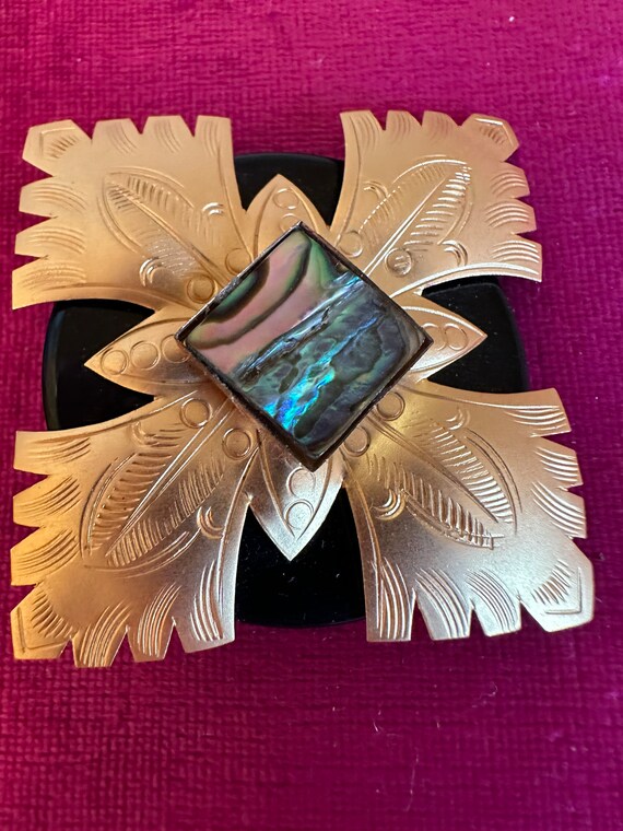 Vintage abalone brooch gold Gem