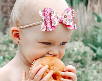 Donut themed Hair Bow, Donut Girls Hair Bow, Donut Birthday Party Hair Clip, Donut Grow Up Hair Bow, Birthday Hair Bow