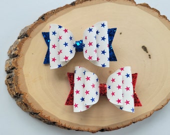 Patriotic hair bow, 4th of July hair bow, Star Hair bow, 4th of July outfit Girl,