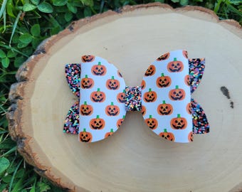 Jack-o-lantern hair bow, Cute Pumpkin Hair bow