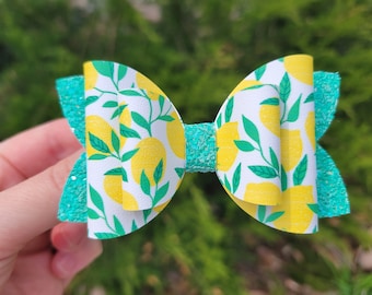 Lemon hair bow, Fruit Hair Bow, Yellow Hair bow, Lemon themed hair bow, Summer Hair bow, Food Hair bow