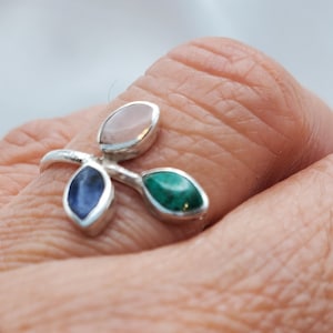 Silver.925 Minimalist Leaf Ring/ Peruvian Jewelry/ Hand made / Multicolor Stone.