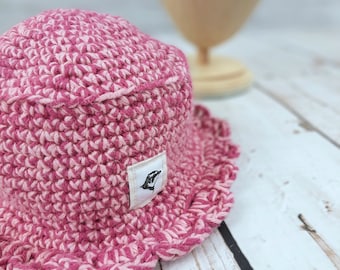 Sombrero de sol de crochet para bebé: ala de pétalos de flores de algodón, color frambuesa, 3-6 meses