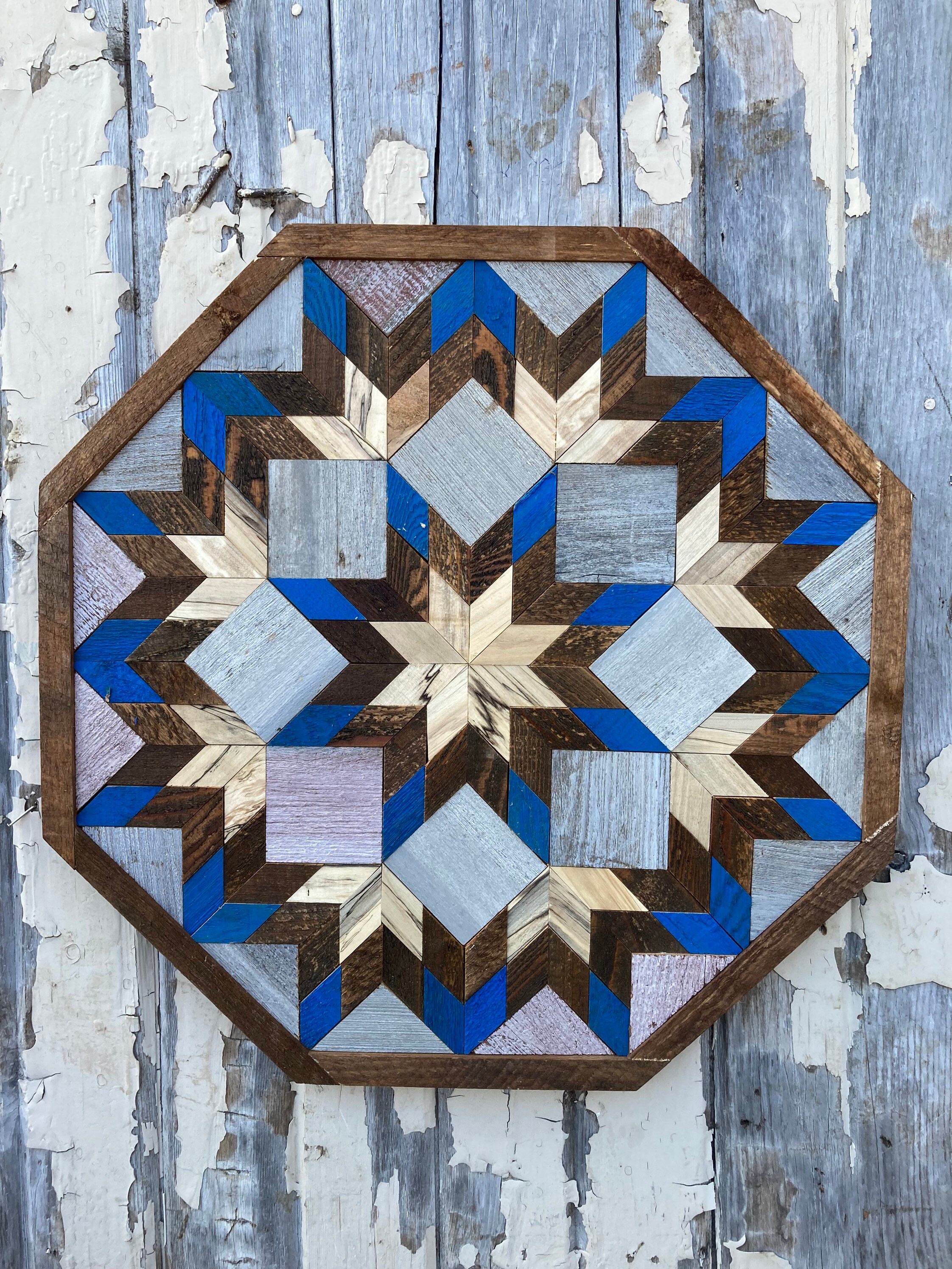 LO302 Amish Barn quilt wood plaque (Octagon) 21” across