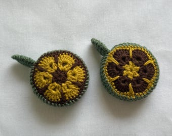 Crocheted Flower Tape Measure (Brown/Yellow)
