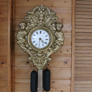 Comtoise WALL CLOCK Bell 1960 nicely decorated cherubs