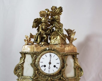 Early French Romantic Solid Bronze table clock Silk Thread Vincentie movement