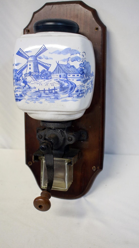 antique dutch coffee grinder delft blue handpainted