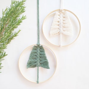 Set of 2 macrame Christmas trees | Macrame Christmas decoration | Dreamcatcher macrame