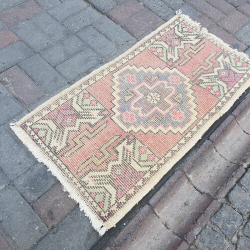 Turkish Rug, 1'8