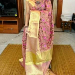 Embroided Banarasi Tissue Silk Saree With Blouse Piece / Floral