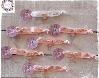 Hen Party / Kit de survie / Bracelets / enterrement de vie de jeune fille / Bride Tribe / Hen Party bachelorette favor / Team Bride