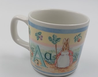 The world of Peter Rabbit mug, Wedgwood Made in England, Aa Bb Cc, Frederick Warne & Co C 1997 s Beatrix Potter