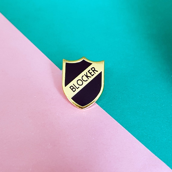 Roller Derby Enamel Pin - Blocker Schild
