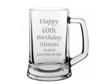 Personalisierter 60. Geburtstag Design Pint Glasbecher in einer Papierbox