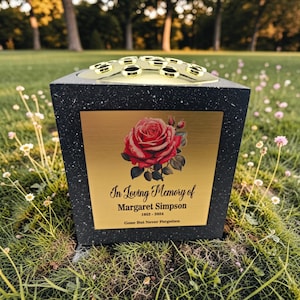 Personlig tryckt svart steneffekt minnesros skål gravmarkör blomkruka vas med rosdesign (UV-tryckt)