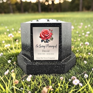Personalisierte gedruckte weiße oder schwarze Gedenkrosenschüssel Grabmarkierer-Blumentopfvase-Rosendesign (UV GEDRUCKT)