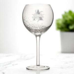 Personalised Engraved Large Initial Gin Cocktail Glass With Bubbles 19.75oz (56cl)