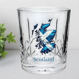 Contour de l'Écosse en couleur et texte de l'Écosse Gobelet en verre à whisky dans une boîte cadeau doublée de soie Verre à whisky et gin (IMPRIMÉ UV)
