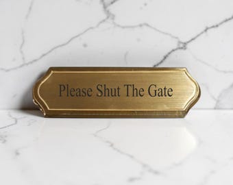 Placas de puerta de latón macizo premium grabadas personalizadas. Varias formas disponibles. Placa de puerta. Placa con nombre. Placa conmemorativa. Placa de banco.