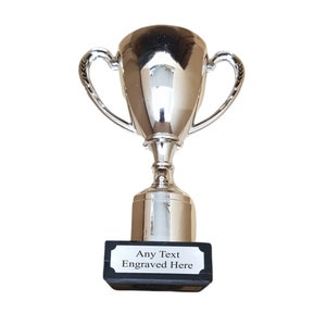 Personalisierter gravierter Huntington Silver Cup Trophy Award Giveaway mit gravierbarer Platte 150 mm Bild 2