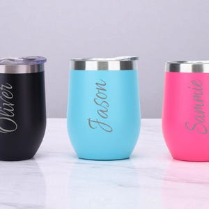 Personalisierte gravierte Jeder Name 12 Unze Thermotasse Heiß Kalt Kaffee Tee 8 Farben erhältlich